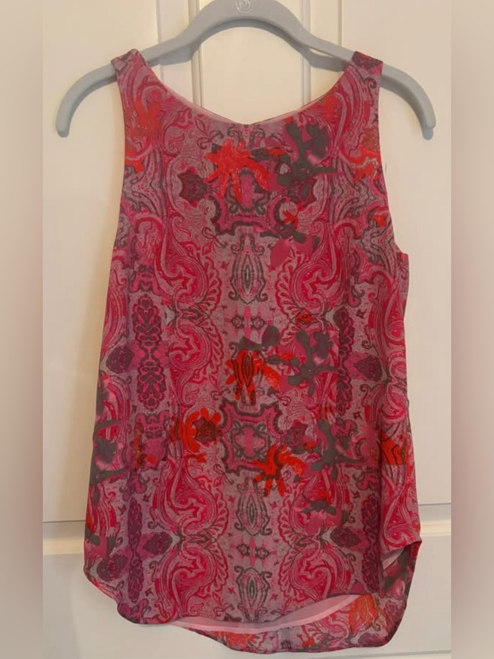 Cabi 127 Jubilee Pink Paisley Tank